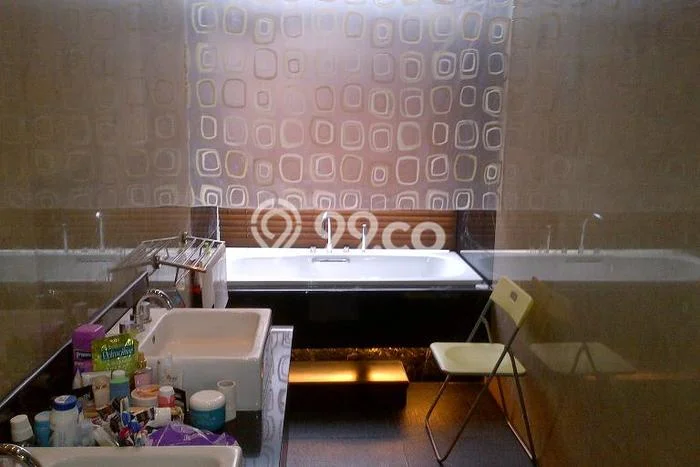 Disewakan! Rumah 3 Kamar Tidur &
3 Kamar Mandi di Pejaten, Jakarta Selatan Disewakan! Rumah 3 Kamar Tidur &
3 Kamar Mandi di Pejaten, Jakarta Selatan