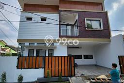 Rumah Hook 2 Lantai, Nusa Loka Bsd 4kt Cincai, Tangerang Selatan Brai Rumah Hook 2 Lantai, Nusa Loka Bsd 4kt Cincai, Tangerang Selatan Brai