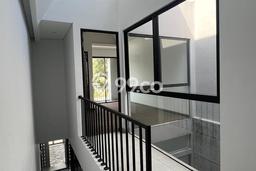 Jual Rumah Eksklusif 3 KT di BSD Griya Loka, Tangerang Jual Rumah Eksklusif 3 KT di BSD Griya Loka, Tangerang