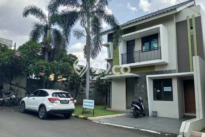 Dijual Rumah Elit Exclusive di Ciputat Timur, Tangerang Selatan Dijual Rumah Elit Exclusive di Ciputat Timur, Tangerang Selatan