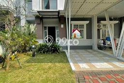 Rumah Modern 3 KT di BSD The Savia Tangerang Semi Furnished Rumah Modern 3 KT di BSD The Savia Tangerang Semi Furnished