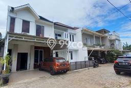 Dijual Rumah Eksklusif 4 KT di Sektor 5-Bintaro, Jakarta Selatan Dijual Rumah Eksklusif 4 KT di Sektor 5-Bintaro, Jakarta Selatan
