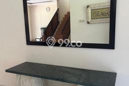 Disewakan! Rumah 3 Kamar Tidur &
2 Kamar Mandi di BSD Castilla, Tangerang Disewakan! Rumah 3 Kamar Tidur &
2 Kamar Mandi di BSD Castilla, Tangerang
