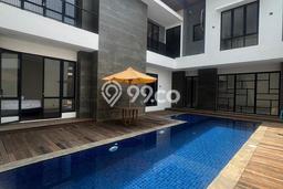 Dijual Rumah Mewah Megah Dengan View Eksklusif di Gading Serpong Pondok Hijau Golf, Tangerang Dijual Rumah Mewah Megah Dengan View Eksklusif di Gading Serpong Pondok Hijau Golf, Tangerang