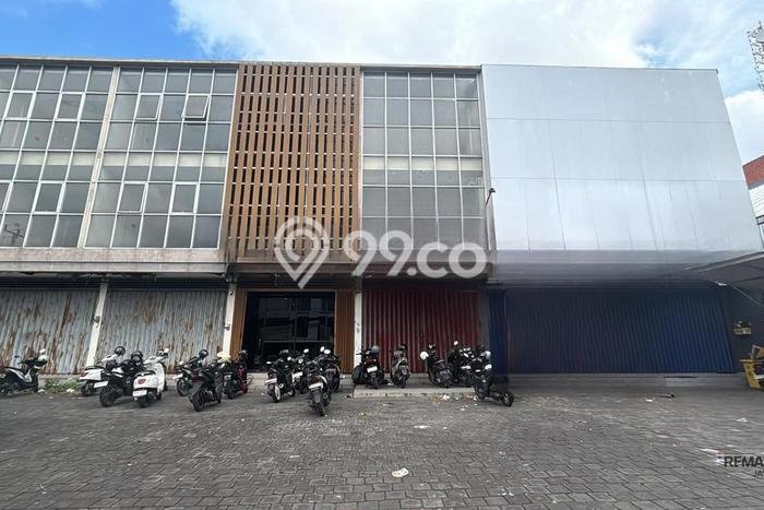 Ruko Dijual di Denpasar Barat LT 142m2, LB 290m2 untuk Investasi Ruko Dijual di Denpasar Barat LT 142m2, LB 290m2 untuk Investasi
