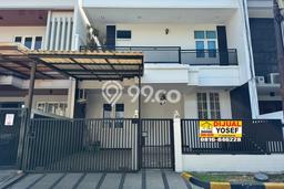 HOT LISTING! Rumah Siap Huni lokasi Tangerang Kota, Tangerang, LT 144m² LB 175m² HOT LISTING! Rumah Siap Huni lokasi Tangerang Kota, Tangerang, LT 144m² LB 175m²