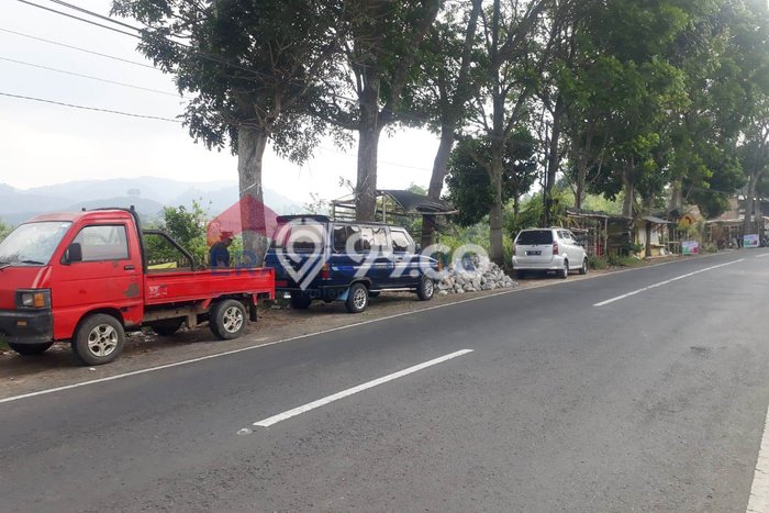 Lahan Strategis di Bumiaji Dijual dengan Luas 7340m2 Lahan Strategis di Bumiaji Dijual dengan Luas 7340m2