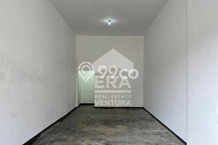 SEWA STRATEGIS! Ruko Kawasan Sukun, Luas 55m2m², Area Berkembang SEWA STRATEGIS! Ruko Kawasan Sukun, Luas 55m2m², Area Berkembang
