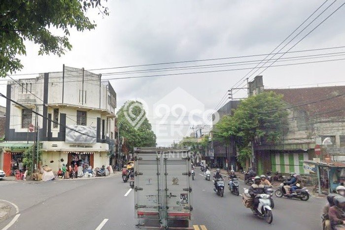 AREA BISNIS! Ruko di Malang Kota, Luas 336m2m², Mainroad, Strategis AREA BISNIS! Ruko di Malang Kota, Luas 336m2m², Mainroad, Strategis