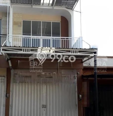 Ruko Bagus Dijual LB 120m2 Lokasi Strategis Malang Area Cocok untuk Bisnis Ruko Bagus Dijual LB 120m2 Lokasi Strategis Malang Area Cocok untuk Bisnis