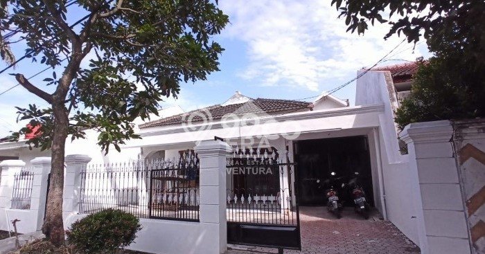 Rumah 3 Kamar Dekat dengan Fasilitas Umum, Malang - Lokasi Strategis Rumah 3 Kamar Dekat dengan Fasilitas Umum, Malang - Lokasi Strategis