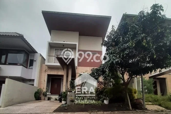 Rumah Kontrakan Malang LT 180m2 LB 250m2 Kawasan Malang Kota Rumah Kontrakan Malang LT 180m2 LB 250m2 Kawasan Malang Kota