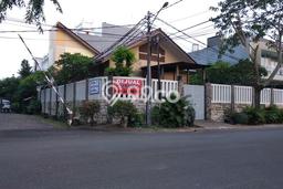 Ready to Use! Premium House LT 500m2 Desain Elegan di Duta Garden Ready to Use! Premium House LT 500m2 Desain Elegan di Duta Garden