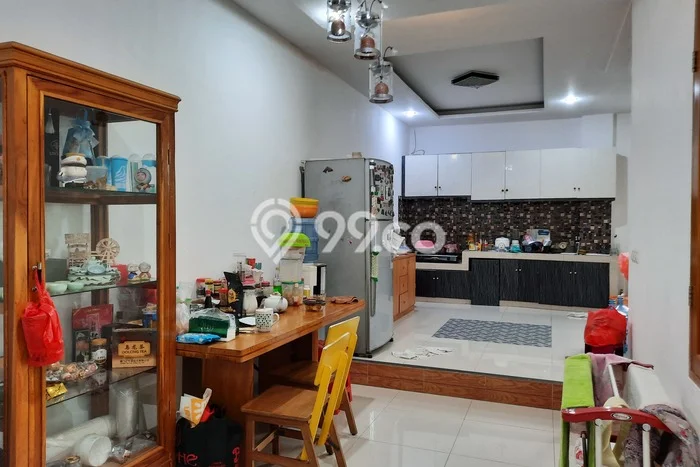 Jual Rumah Eksklusif 2 KT di Duta Garden, Tangerang Jual Rumah Eksklusif 2 KT di Duta Garden, Tangerang