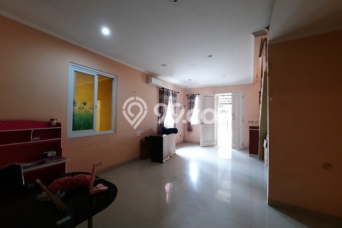 Jual Rumah Eksklusif 3 KT di Duta Garden, Tangerang Jual Rumah Eksklusif 3 KT di Duta Garden, Tangerang