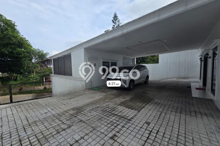 Hot Offer Hunian Mewah Ideal dan Luas di Sukasari, Bandung Hot Offer Hunian Mewah Ideal dan Luas di Sukasari, Bandung