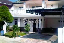 KESEMPATAN EMAS! Rumah di Buah Batu, Bandung, Luas 189m2m² LB 300m2m² KESEMPATAN EMAS! Rumah di Buah Batu, Bandung, Luas 189m2m² LB 300m2m²