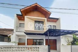 Dijual Cepat Rumah Bagus Siap Huni LB 170m2 di Antapani, Bandung Dijual Cepat Rumah Bagus Siap Huni LB 170m2 di Antapani, Bandung