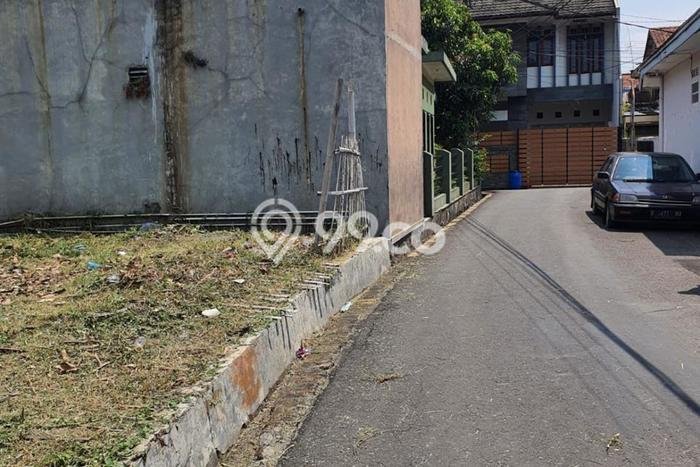 Lahan Dijual Lokasi Strategis di Bandung dengan Luas 199m2 Lahan Dijual Lokasi Strategis di Bandung dengan Luas 199m2