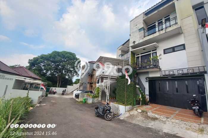 Rumah Minimalis 2 KT LT 94m2 di Sayap Dago Rumah Minimalis 2 KT LT 94m2 di Sayap Dago