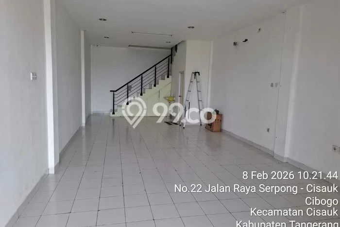 Disewakan Ruko komersial di Cisauk luas bangunan 44m2 Disewakan Ruko komersial di Cisauk luas bangunan 44m2