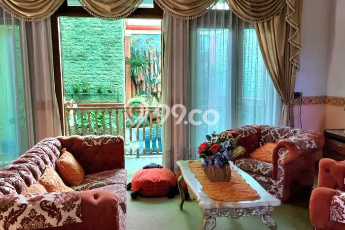 Rumah sewa siap huni 4 Kamar Tidur di BSD Giri Loka, Tangerang Rumah sewa siap huni 4 Kamar Tidur di BSD Giri Loka, Tangerang