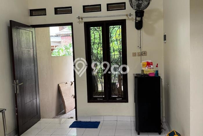 Dijual Rumah Strategis Bagus Punya 2 KT di Setu Tangerang Selatan SHM Dijual Rumah Strategis Bagus Punya 2 KT di Setu Tangerang Selatan SHM