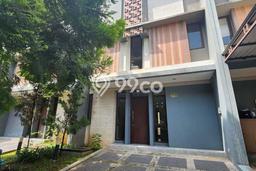 Rumah Disewakan Tangerang LT 105m2 LB 147m2 Kawasan BSD Rumah Disewakan Tangerang LT 105m2 LB 147m2 Kawasan BSD