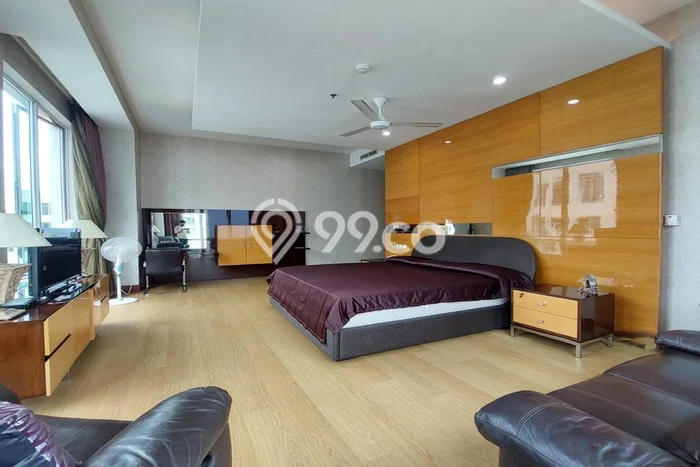 Apartemen Disewakan 4 Kamar Hemat Siap Huni di Jakarta Selatan, Luas 900m2 Apartemen Disewakan 4 Kamar Hemat Siap Huni di Jakarta Selatan, Luas 900m2