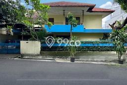For Sale! Premium House LT 410m2 Desain Elegan di Senopati For Sale! Premium House LT 410m2 Desain Elegan di Senopati