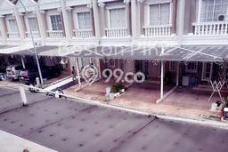 Rumah Lokasi Strategis di Green Lake City, Jakarta Barat, LT 60m² Bangunan 87m² Rumah Lokasi Strategis di Green Lake City, Jakarta Barat, LT 60m² Bangunan 87m²
