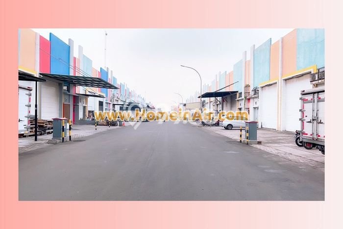 Gudang Dijual di Prime Area Jakarta Barat Luas 972m2 Gudang Dijual di Prime Area Jakarta Barat Luas 972m2