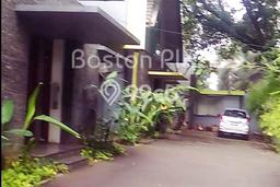 Rumah Mewah Akses Mudah di Jakarta Selatan Rumah Mewah Akses Mudah di Jakarta Selatan