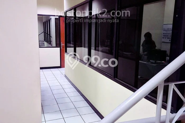 Ruko Dijual di Prime Area Jakarta Pusat Luas 330m2 Ruko Dijual di Prime Area Jakarta Pusat Luas 330m2