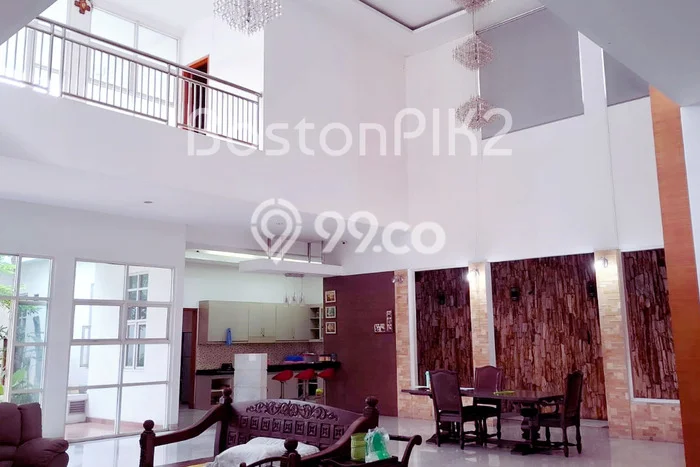Dijual Rumah Luas Megah Dengan View Cantik di Intercon, Jakarta Barat Dijual Rumah Luas Megah Dengan View Cantik di Intercon, Jakarta Barat