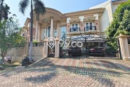 Rumah Impian Keluarga LB 474m² View Kota di Pantai Mutiara, Jakarta Utara Rumah Impian Keluarga LB 474m² View Kota di Pantai Mutiara, Jakarta Utara
