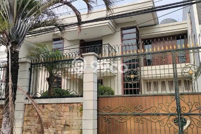 Disewakan Rumah Harga Terjangkau di Sunter Jakarta Utara Punya 5 Kamar Tidur Disewakan Rumah Harga Terjangkau di Sunter Jakarta Utara Punya 5 Kamar Tidur