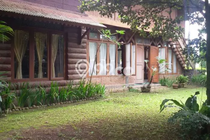 Vila di Bogor Barat, Dimensi 9800m2m², Dekat dengan transportasi umum Vila di Bogor Barat, Dimensi 9800m2m², Dekat dengan transportasi umum