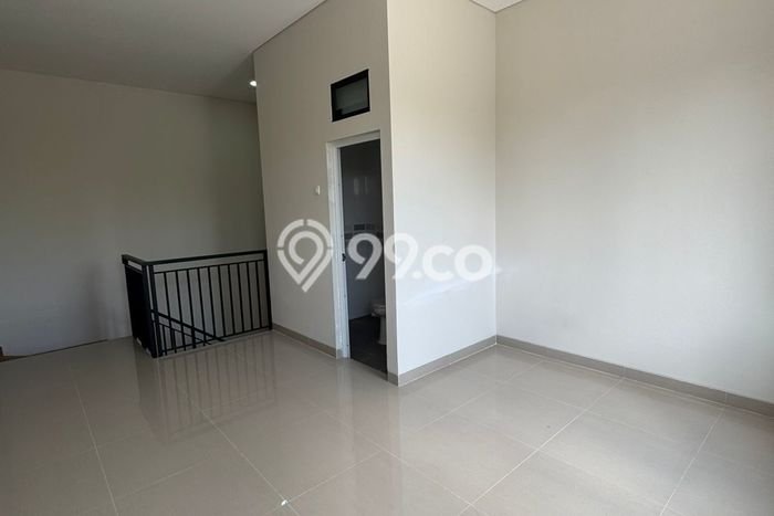 Unit Ruko Dijual di Jakarta Barat LT 54m2 & LB 140m2 Unit Ruko Dijual di Jakarta Barat LT 54m2 & LB 140m2