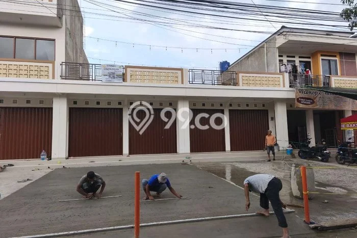 Disewakan Ruko komersial di Jatinangor luas bangunan 120m2 Disewakan Ruko komersial di Jatinangor luas bangunan 120m2