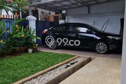 Rumah Tenang di Kemanggisan, 4 KM, Luas 252m² LB 8.5e+07m² Rumah Tenang di Kemanggisan, 4 KM, Luas 252m² LB 8.5e+07m²
