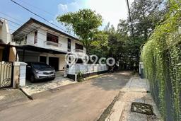PENAWARAN TERBATAS! Rumah Berkualitas area Bintaro, Luas 395m² Bangunan 300m² PENAWARAN TERBATAS! Rumah Berkualitas area Bintaro, Luas 395m² Bangunan 300m²