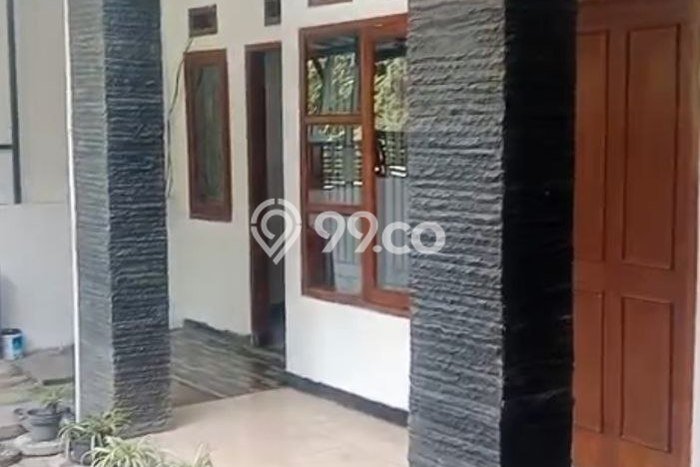 Rumah Luas Asri 2 KT Siap Pakai di Terusan Buah Batu Bandung Rumah Luas Asri 2 KT Siap Pakai di Terusan Buah Batu Bandung