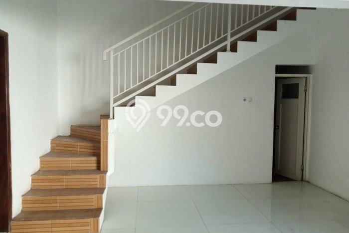 Rumah Strategis Modern Lb 200m2 di Arcamanik, Bandung Rumah Strategis Modern Lb 200m2 di Arcamanik, Bandung