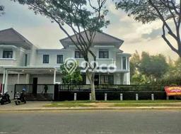 Rumah di , Bandung, LT 559m2m² LB 400m2m² Rumah di , Bandung, LT 559m2m² LB 400m2m²