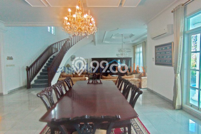 Rumah sewa siap pakai 4 Kamar Tidur di Kuningan, Jakarta Selatan Rumah sewa siap pakai 4 Kamar Tidur di Kuningan, Jakarta Selatan