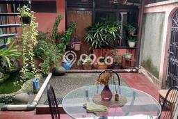 For Sale! Luxury House LT 300m2 Desain Modern di Kuningan For Sale! Luxury House LT 300m2 Desain Modern di Kuningan