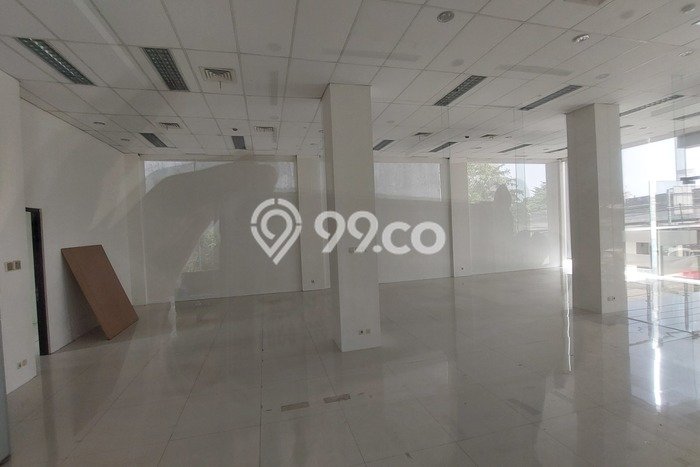 Kantor untuk Disewa di Pusat Jakarta Barat Luas Bangunan 150m2 Kantor untuk Disewa di Pusat Jakarta Barat Luas Bangunan 150m2