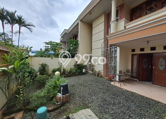 Siap Huni Rumah Mewah 5 Kamar di Cipondoh Dekat ke Mana Saja Siap Huni Rumah Mewah 5 Kamar di Cipondoh Dekat ke Mana Saja