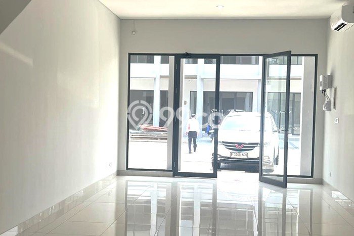 Disewakan Ruko di Kawasan Ramai Gading Serpong Luas 162m2 Disewakan Ruko di Kawasan Ramai Gading Serpong Luas 162m2